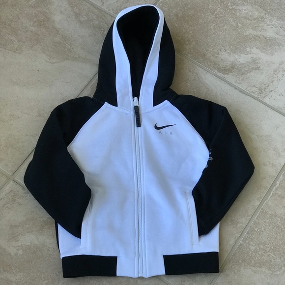 Nike Air boys hoodie - Picture 4 of 7